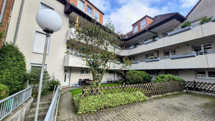 <b style='color:black;'>(BALD IM ANGEBOT)</b> 2,5 Raum Wohnung mit Balkon und Stellplatz in Essen-Karnap